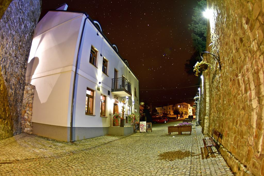 Kamienica Przy Bramie Gasthof 3*